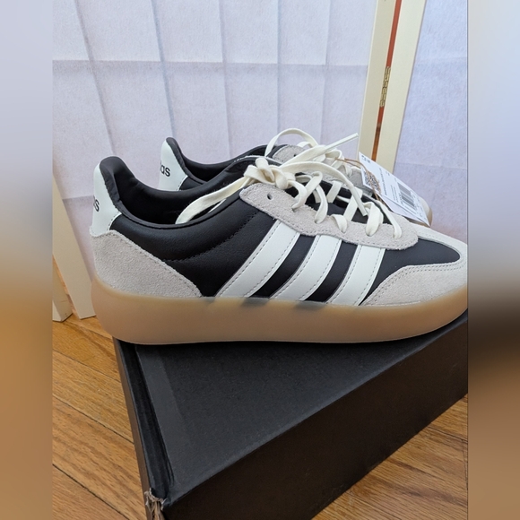 Adidas Women's Barreda Decode Lux - Picture 4 of 7